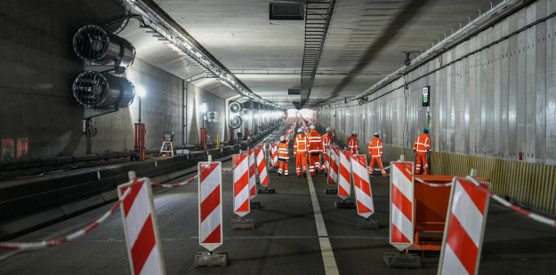 Projectteam Recover Lights and Visibility Schiphol in de Kaagbaantunnel