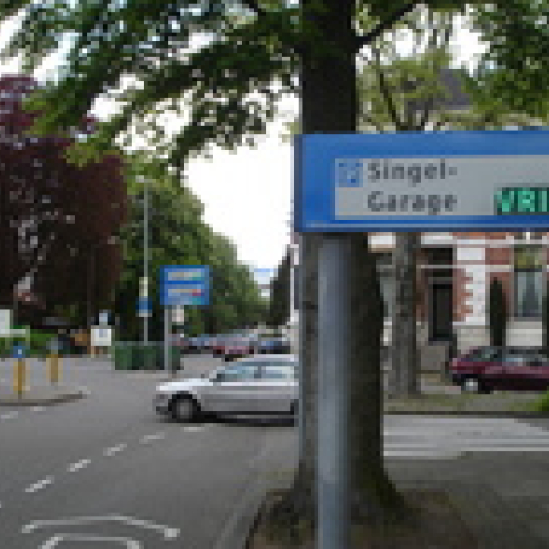 alk2003-35-a_1.JPG