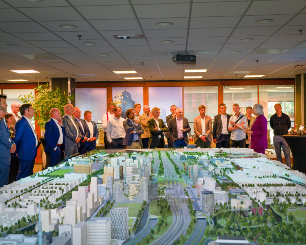 Contract Zuidasdok