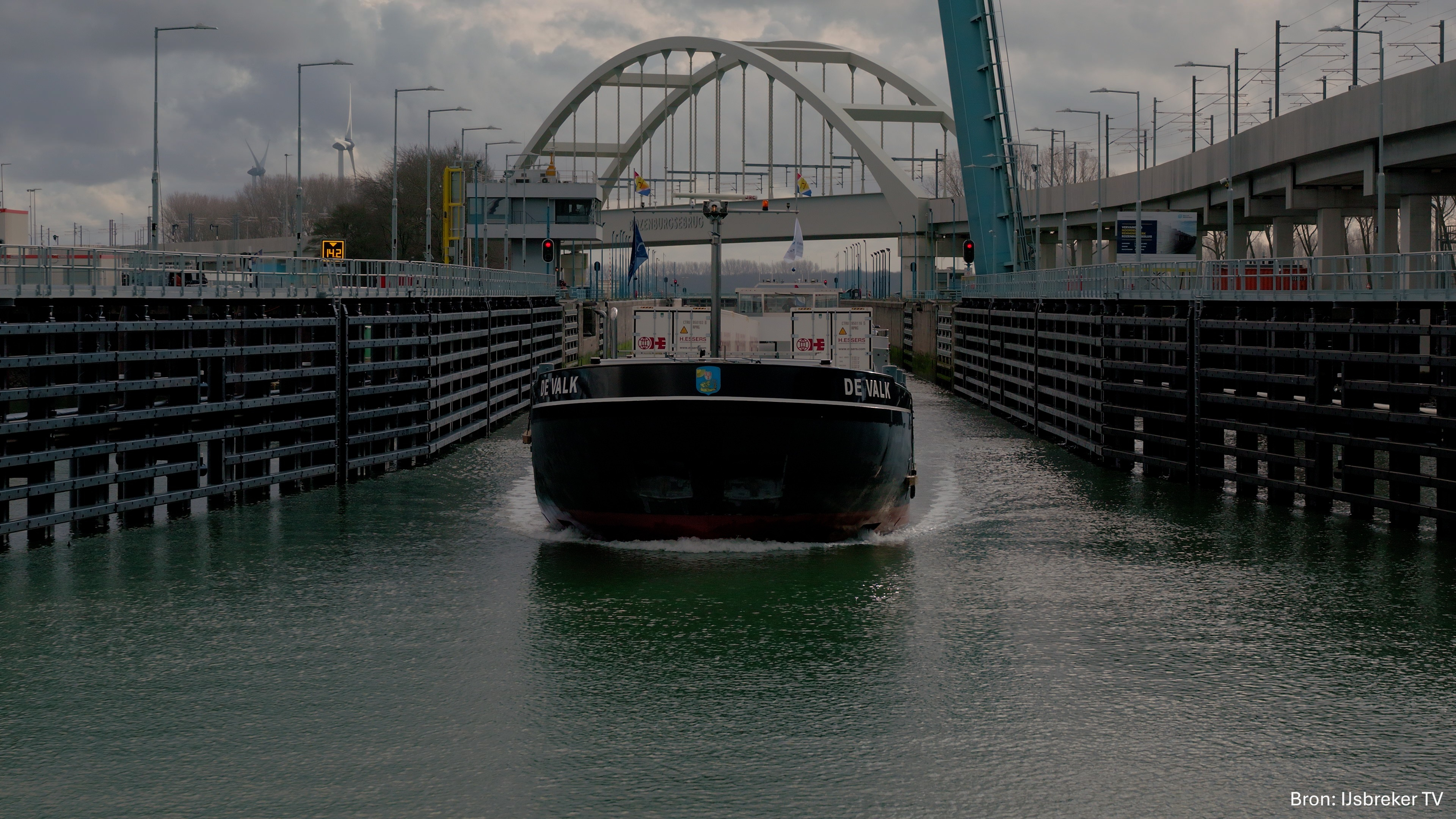 Rozenburgsesluis 